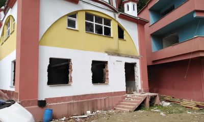 Güce’de Selden Zarar Gören Binalar Yıkılıyor