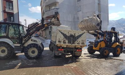 Güce Belediyesi’nden Kar Temizleme Çalışması