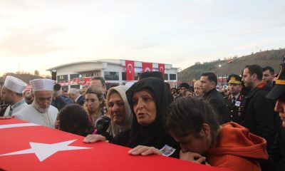 Güce Şehidini Bağrına Bastı
