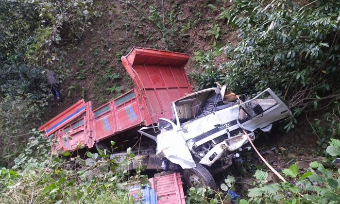 Güce’de Trafik Kazası: 1Ölü 2 Yaralı