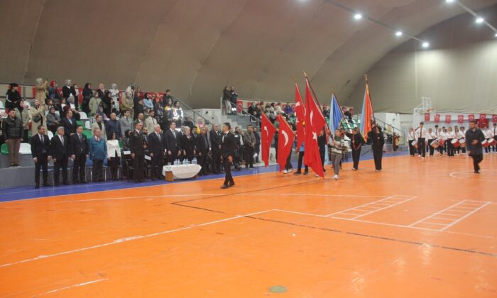 Güce’de 29 Ekim Cumhuriyet Bayramı Coşkuyla Kutlandı